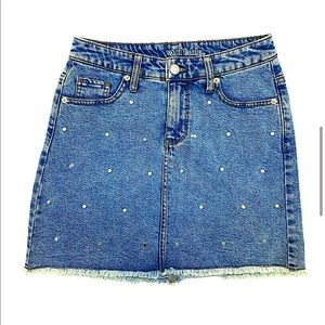 STUDDED JEAN SKIRT WILD FABLE